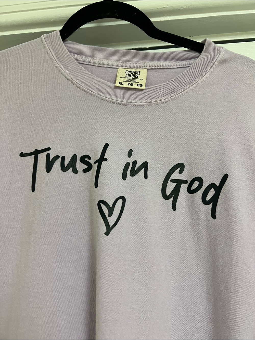 Comfort Colors Lavender 'Trust in God' Oversized Tee - Picture 3 of 5